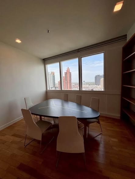 room interior of Millennium Residence