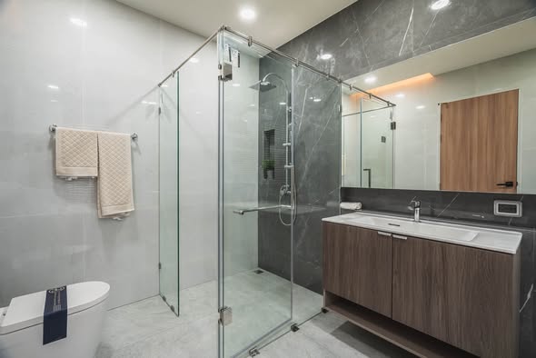 room interior and bathroom of Modern Luxury