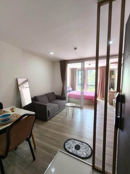 living room and bedroom and room interior of Moniiq Sukhumvit 64