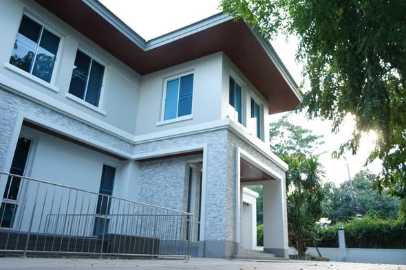 Mooban Home Place