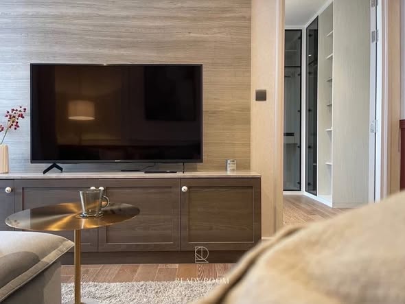 living room and room interior of MUNIQ LANGSUAN
