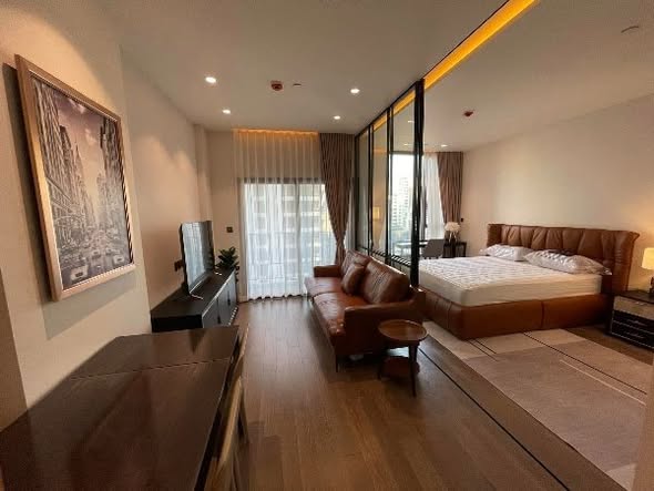 bedroom of MUNIQ Sukhumvit 23