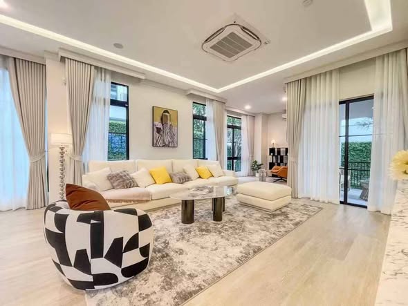 bedroom and living room of Nantawan Rama 9 – New Krungthepkreetha