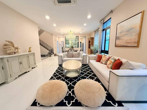 living room of Nantawan Rama 9 – New Krungthepkreetha