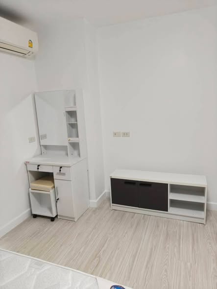 bedroom of Nawa Living Condo – นว ลิฟวิ่งคอนโด