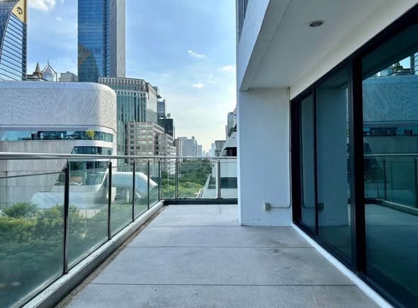 room interior of New House Condominium