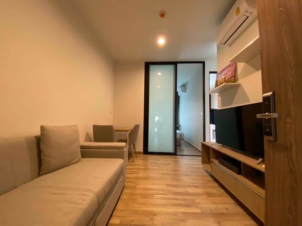 bedroom and room interior of Niche MONO Sukhumvit Bearing