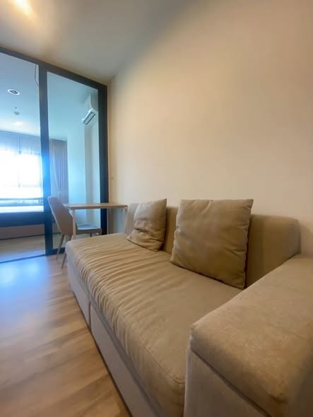 living room of Niche MONO Sukhumvit Bearing