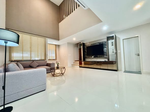 living room and bedroom of Nirvana Define Srinakarin-Rama9