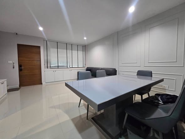 room interior of Nirvana Define Srinakarin-Rama9
