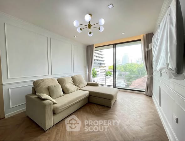 living room and bedroom of Noble Ambience Sarasin โนเบิล แอมเบียนส์ สารสิน