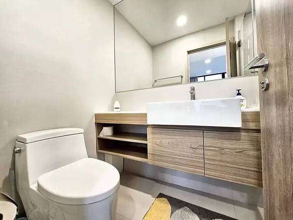 bathroom of Noble Ambience Sukhumvit 42