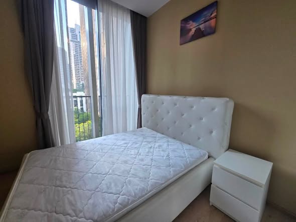 bedroom of Noble BE 19