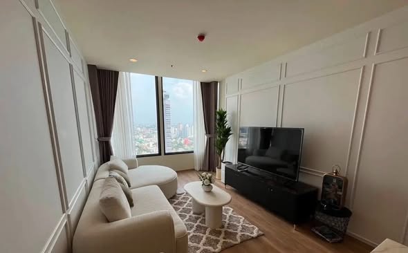 bedroom and living room of Noble Form Thonglor โนเบิล ฟอร์ม ทองหล่อ