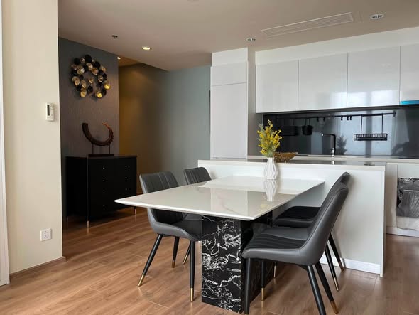 kitchen of Noble Form Thonglor โนเบิล ฟอร์ม ทองหล่อ