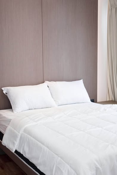 bedroom of Noble Ora