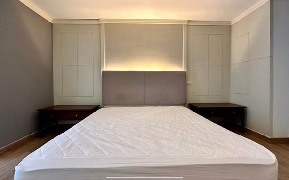 bedroom of Noble Ploenchit