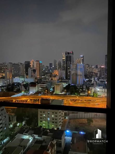 Noble Ploenchit