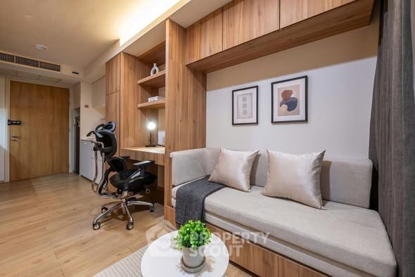 living room of Noble Ploenchit