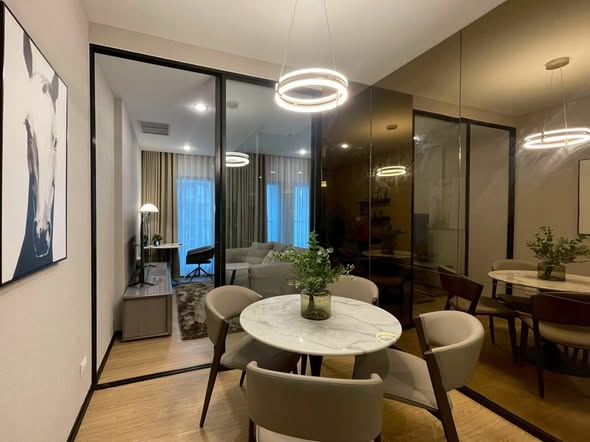 room interior of Noble Ploenchit