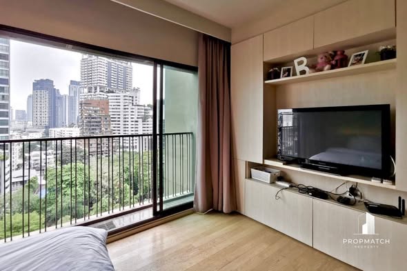 bedroom of Noble Refine