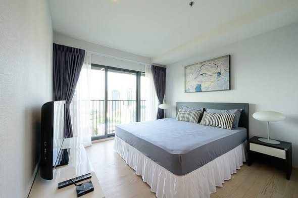 bedroom of Noble Remix
