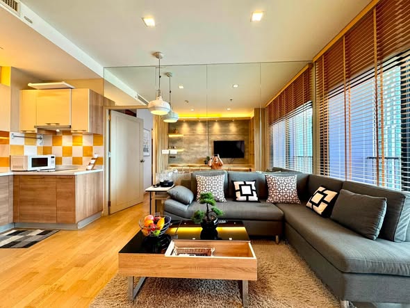 living room of Noble Reveal