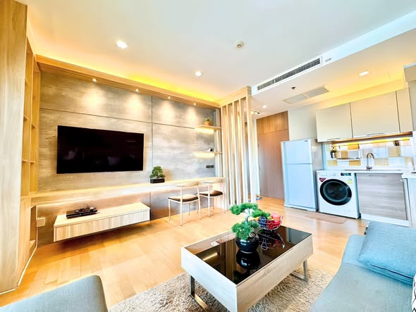 living room of Noble Reveal