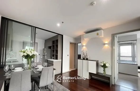 living room and room interior of Noble Reveal