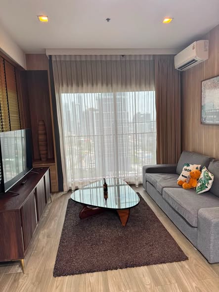 living room and room interior of Noble Reveal