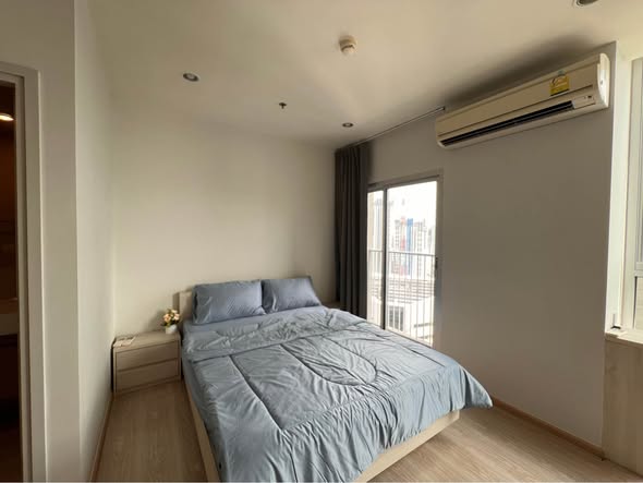 bedroom of Noble Revolve Ratchada 1