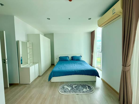 bedroom of Noble Revolve Ratchada 2