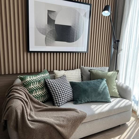 bedroom and living room of Noble State Sukhumvit 39