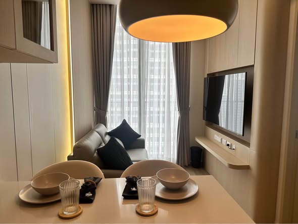 Noble State Sukhumvit 39