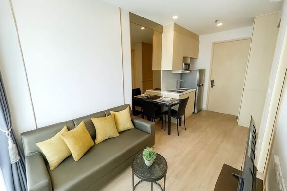 living room of Noble State Sukhumvit 39