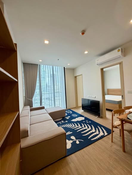 living room and bedroom of Noble State Sukhumvit 39