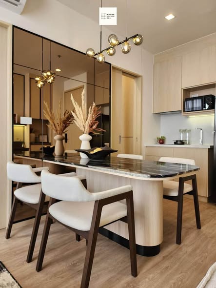 room interior of Noble State Sukhumvit 39