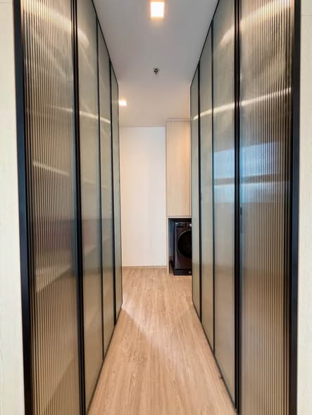 room interior of Noble State Sukhumvit 39