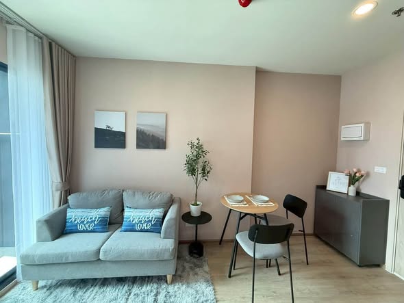 bedroom and living room of Nue District R9