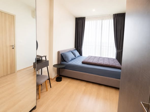 bedroom and room interior of Nue District R9