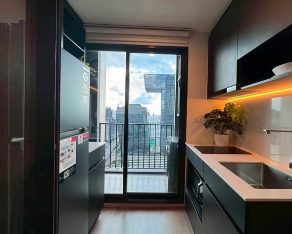 kitchen of Nue District R9