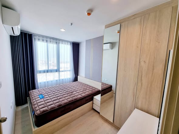 bedroom and room interior of NUE Noble Ngamwongwan (นิว โนเบิล งามวงศ์วาน)