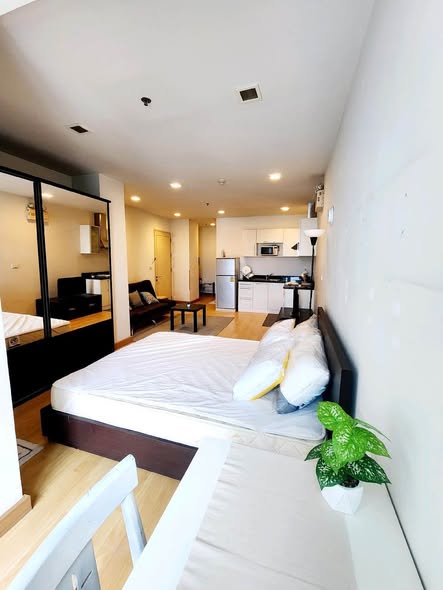 bedroom of Nusasiri Grand Condo