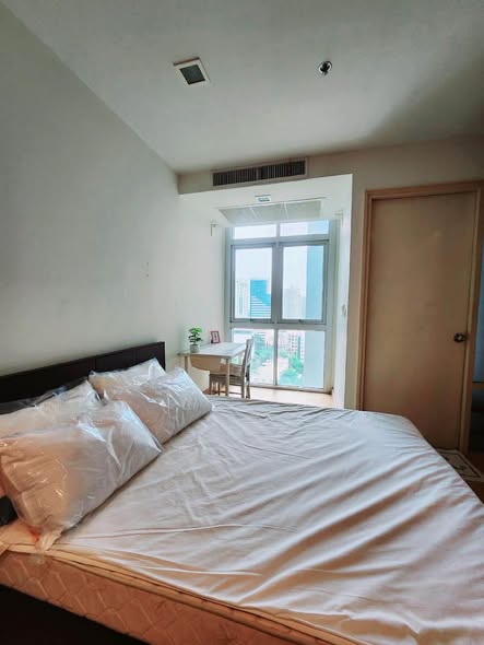 bedroom of Nusasiri Grand Condo