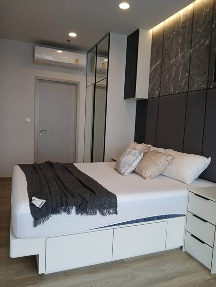 bedroom of Oka Haus
