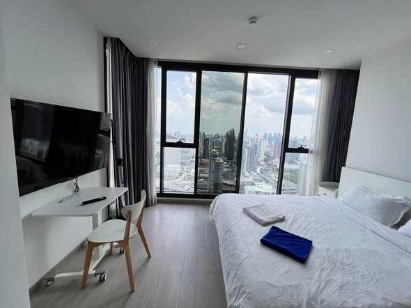 bedroom of One9Five Asoke – Rama 9