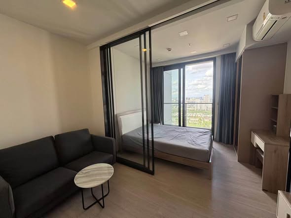 bedroom of One9Five Asoke – Rama 9
