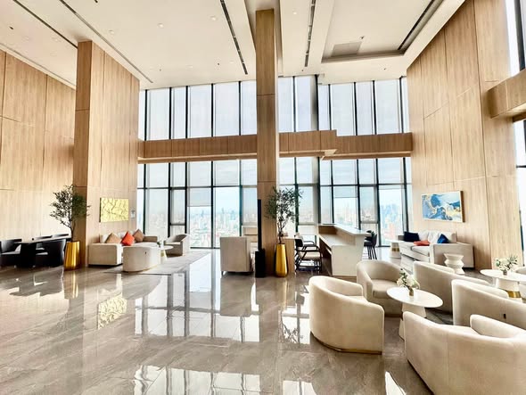 living room of One9Five Asoke – Rama 9