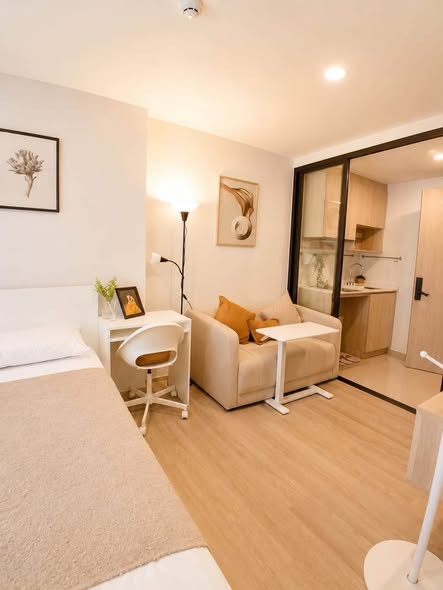 bedroom and room interior of Origin Play Bangkhunnon Triple Station ออริจิ้น เพลย์ บางขุนนนท์ ทริปเปิ้ล สเตชั่น