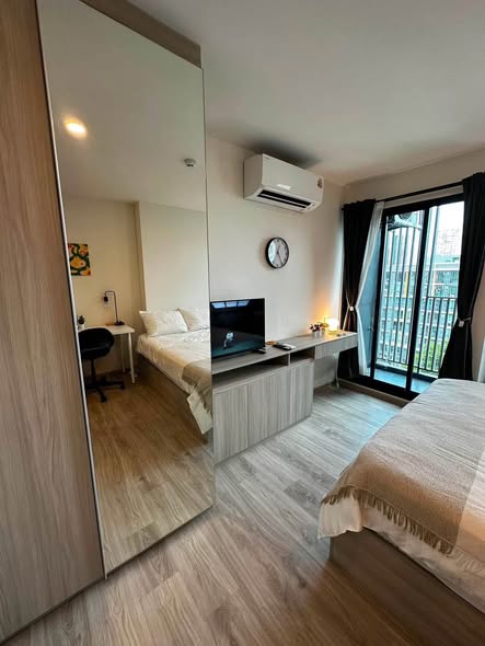bedroom and room interior of Origin Play Sri Udom Station (Sales gallery) – ออริจิ้น เพลย์ ศรีอุดม สเตชั่น (สำนักงานขาย)